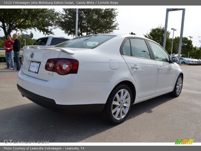 Candy White / Cornsilk Beige 2010 Volkswagen Jetta Wolfsburg Edition Sedan