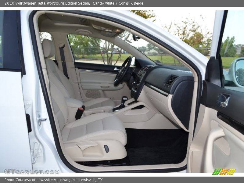 Candy White / Cornsilk Beige 2010 Volkswagen Jetta Wolfsburg Edition Sedan