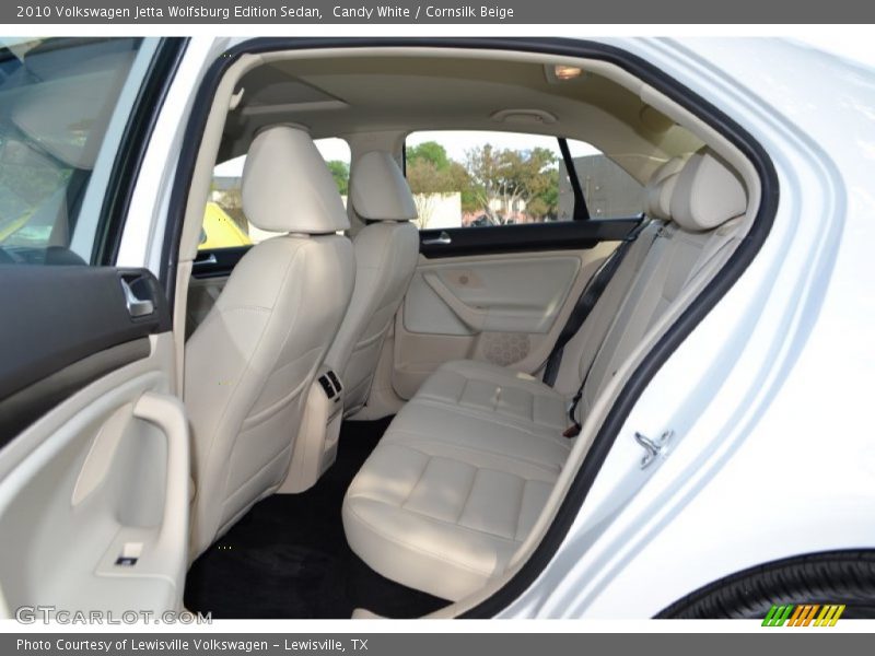 Candy White / Cornsilk Beige 2010 Volkswagen Jetta Wolfsburg Edition Sedan