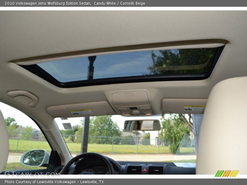 Candy White / Cornsilk Beige 2010 Volkswagen Jetta Wolfsburg Edition Sedan