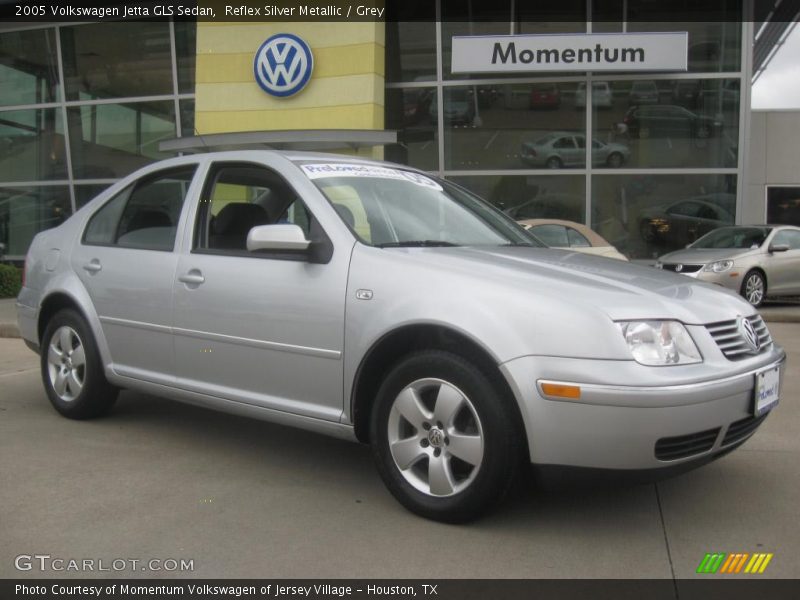Reflex Silver Metallic / Grey 2005 Volkswagen Jetta GLS Sedan