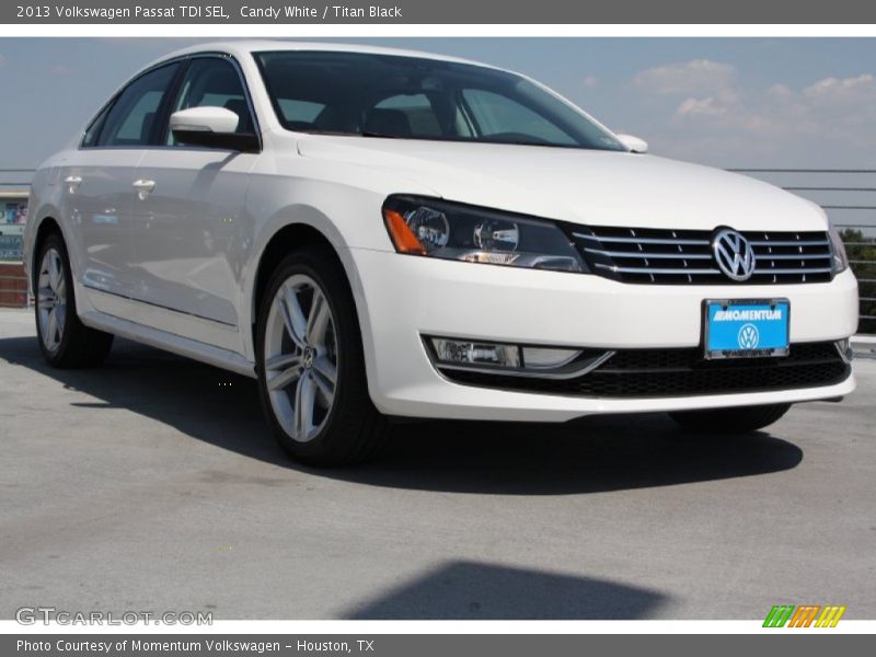 Candy White / Titan Black 2013 Volkswagen Passat TDI SEL