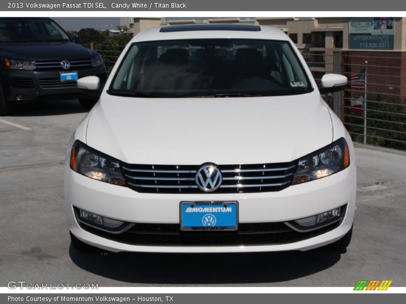 Candy White / Titan Black 2013 Volkswagen Passat TDI SEL