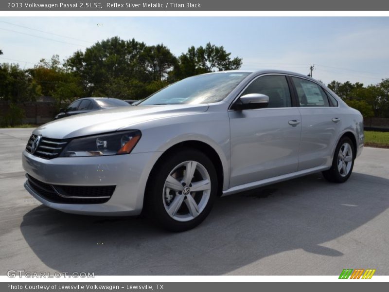 Reflex Silver Metallic / Titan Black 2013 Volkswagen Passat 2.5L SE