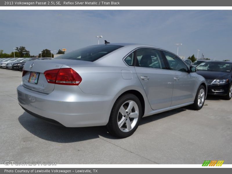 Reflex Silver Metallic / Titan Black 2013 Volkswagen Passat 2.5L SE