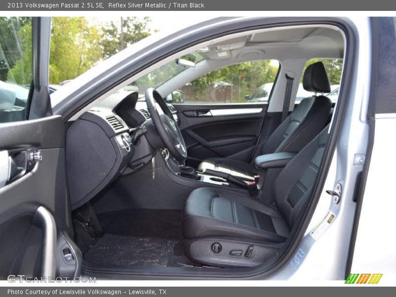 Reflex Silver Metallic / Titan Black 2013 Volkswagen Passat 2.5L SE