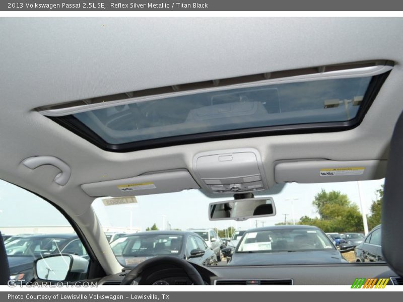 Reflex Silver Metallic / Titan Black 2013 Volkswagen Passat 2.5L SE