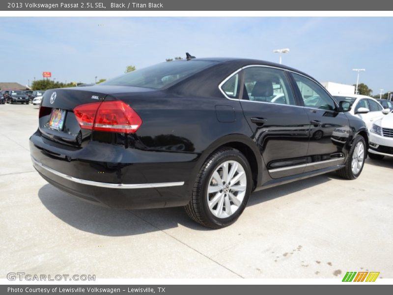 Black / Titan Black 2013 Volkswagen Passat 2.5L SEL
