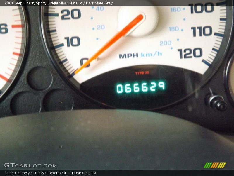 Bright Silver Metallic / Dark Slate Gray 2004 Jeep Liberty Sport