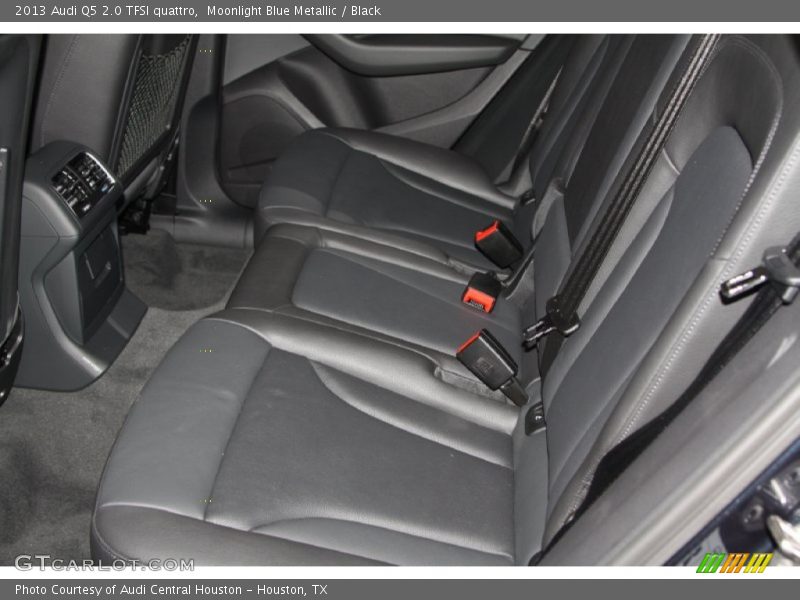 Moonlight Blue Metallic / Black 2013 Audi Q5 2.0 TFSI quattro