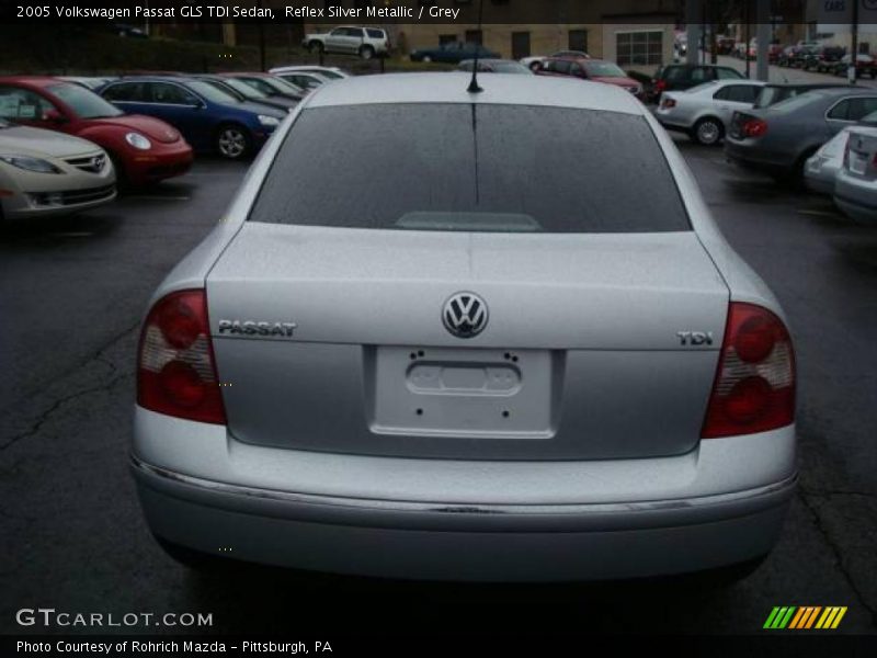Reflex Silver Metallic / Grey 2005 Volkswagen Passat GLS TDI Sedan
