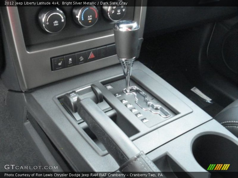 Bright Silver Metallic / Dark Slate Gray 2012 Jeep Liberty Latitude 4x4