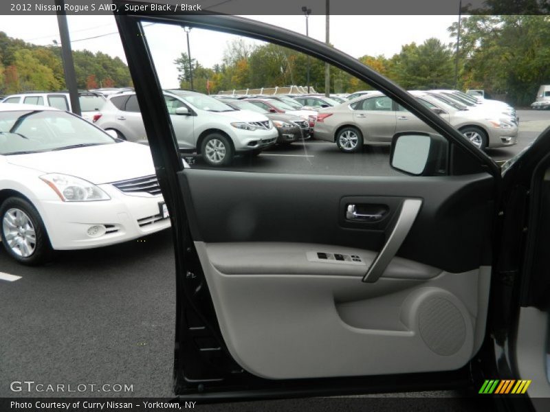 Super Black / Black 2012 Nissan Rogue S AWD
