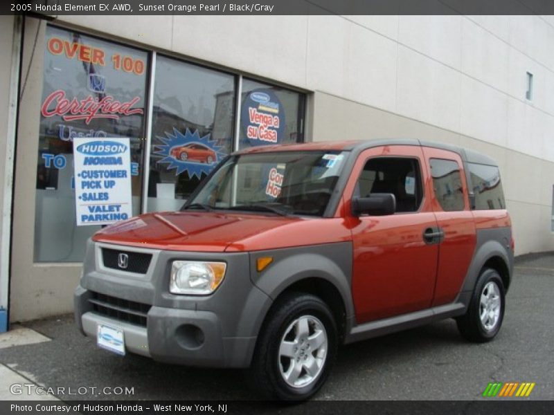 Sunset Orange Pearl / Black/Gray 2005 Honda Element EX AWD