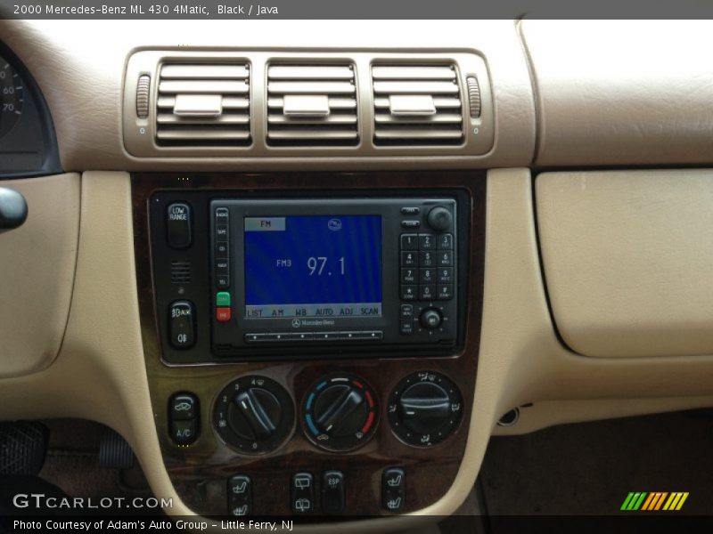 Black / Java 2000 Mercedes-Benz ML 430 4Matic