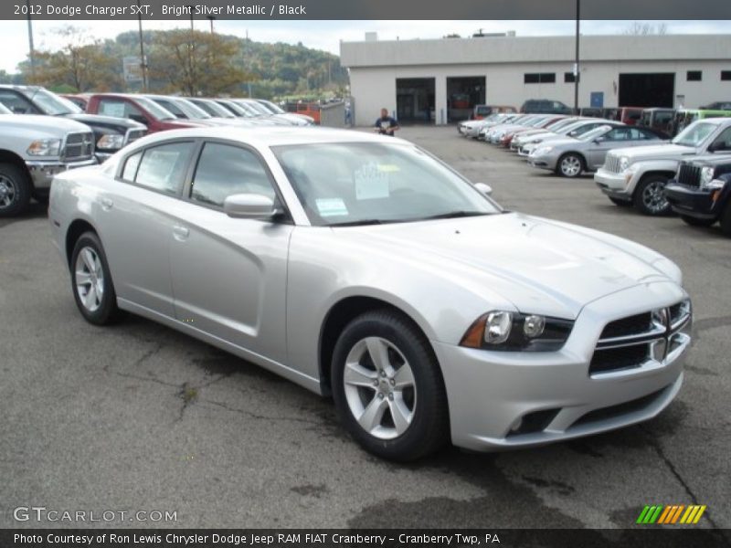 Bright Silver Metallic / Black 2012 Dodge Charger SXT