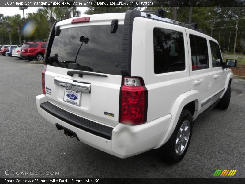 Stone White / Dark Slate Gray/Light Graystone 2007 Jeep Commander Limited 4x4
