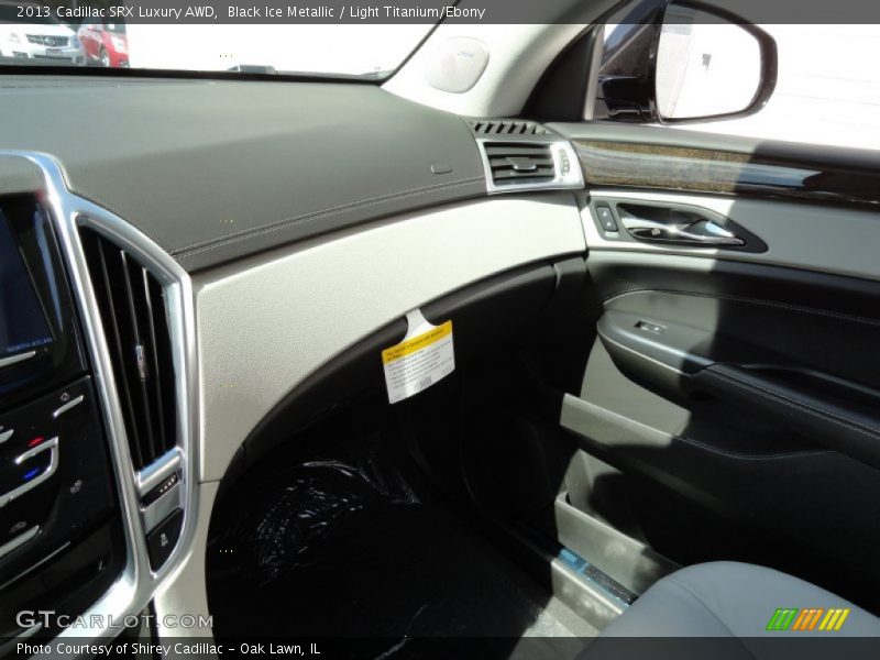 Black Ice Metallic / Light Titanium/Ebony 2013 Cadillac SRX Luxury AWD