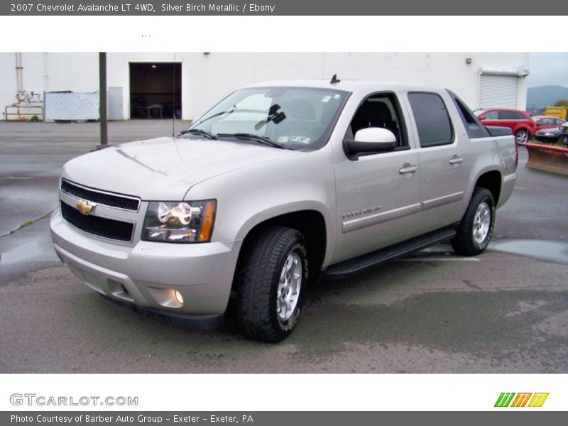 Front 3/4 View of 2007 Avalanche LT 4WD