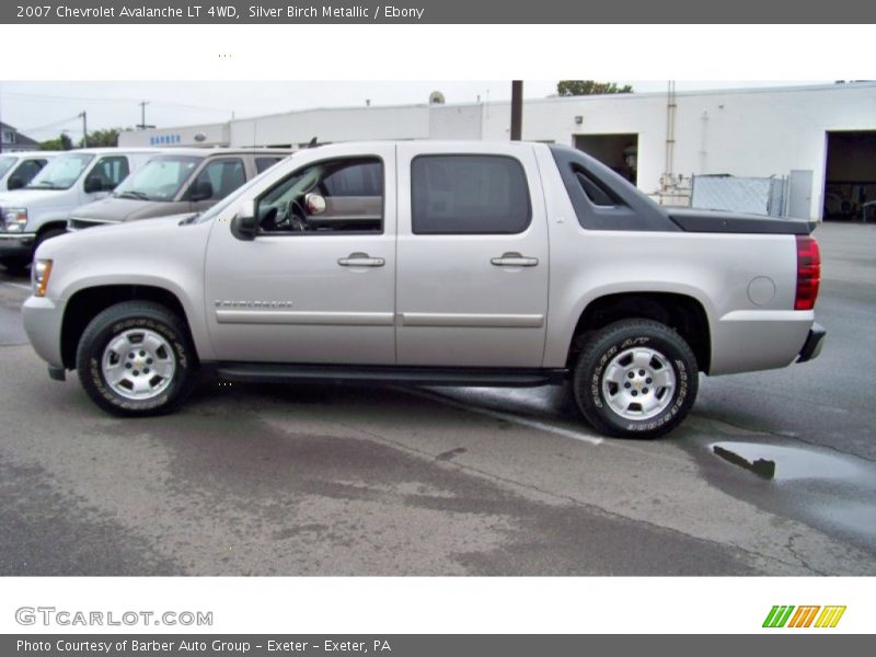 Silver Birch Metallic / Ebony 2007 Chevrolet Avalanche LT 4WD