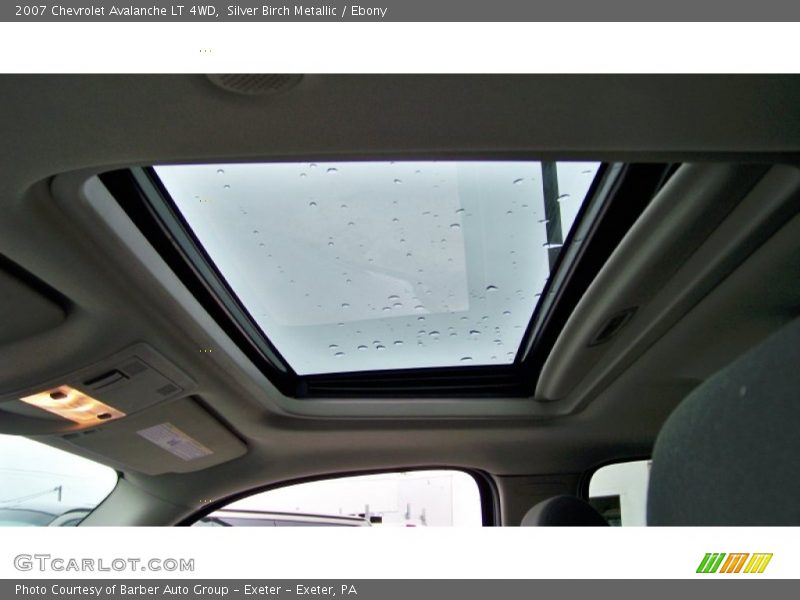 Silver Birch Metallic / Ebony 2007 Chevrolet Avalanche LT 4WD