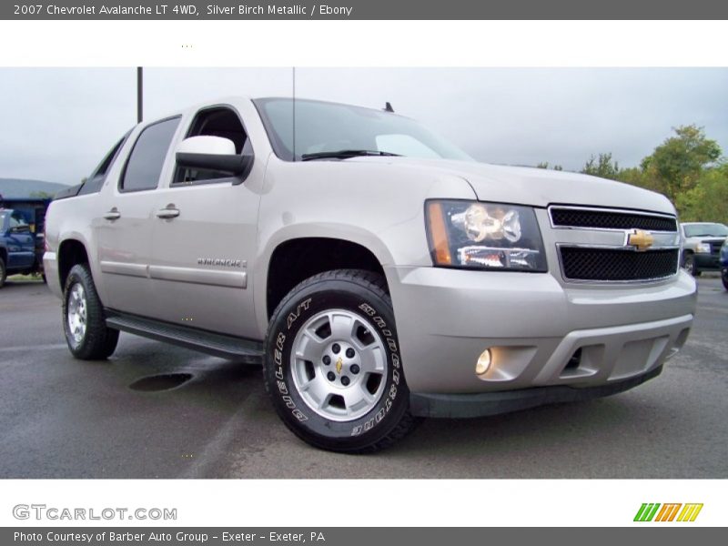 Front 3/4 View of 2007 Avalanche LT 4WD