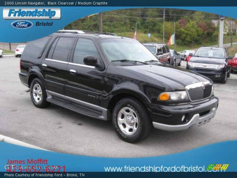 Black Clearcoat / Medium Graphite 2000 Lincoln Navigator