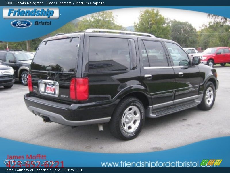Black Clearcoat / Medium Graphite 2000 Lincoln Navigator