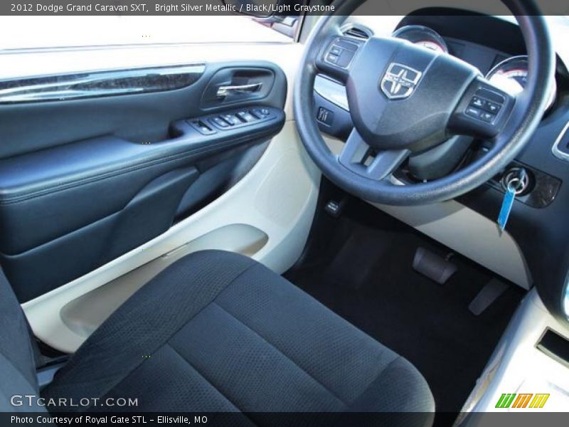 Bright Silver Metallic / Black/Light Graystone 2012 Dodge Grand Caravan SXT