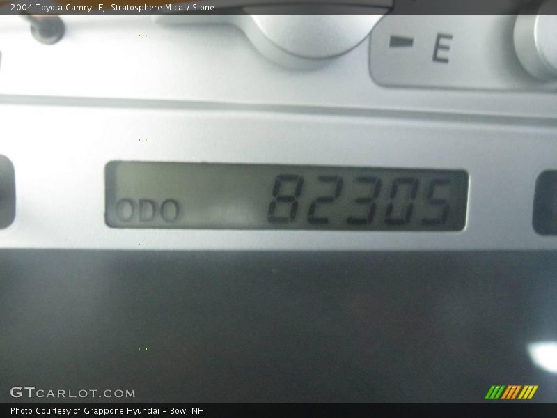Stratosphere Mica / Stone 2004 Toyota Camry LE