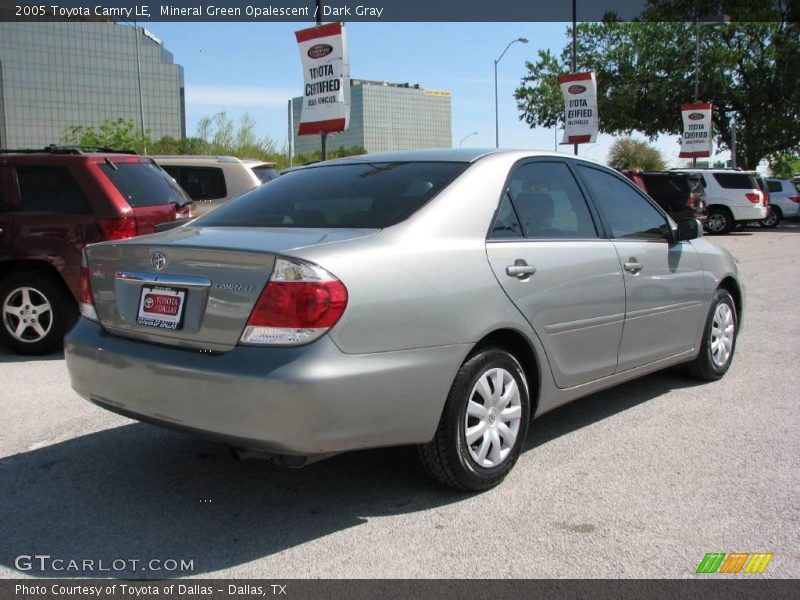 Mineral Green Opalescent / Dark Gray 2005 Toyota Camry LE