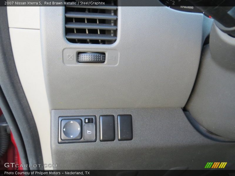 Red Brawn Metallic / Steel/Graphite 2007 Nissan Xterra S