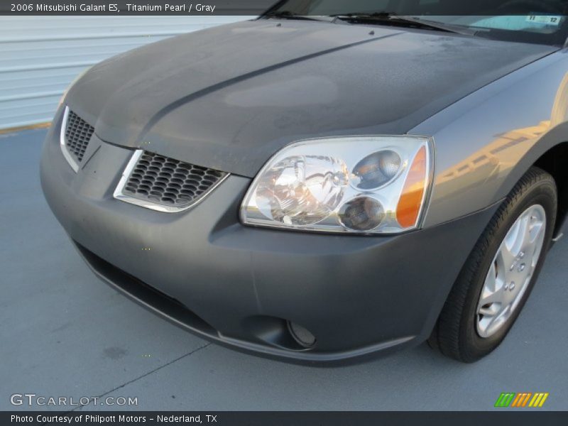 Titanium Pearl / Gray 2006 Mitsubishi Galant ES