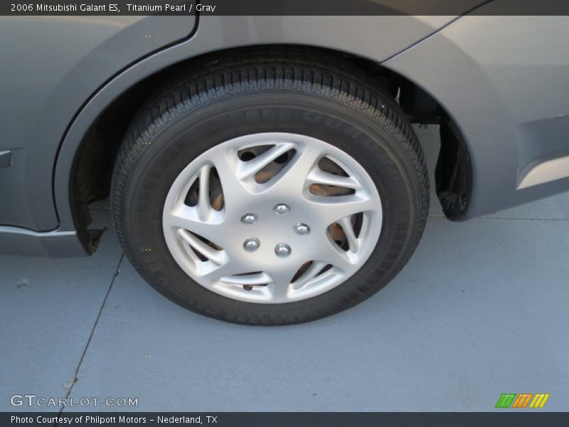 Titanium Pearl / Gray 2006 Mitsubishi Galant ES