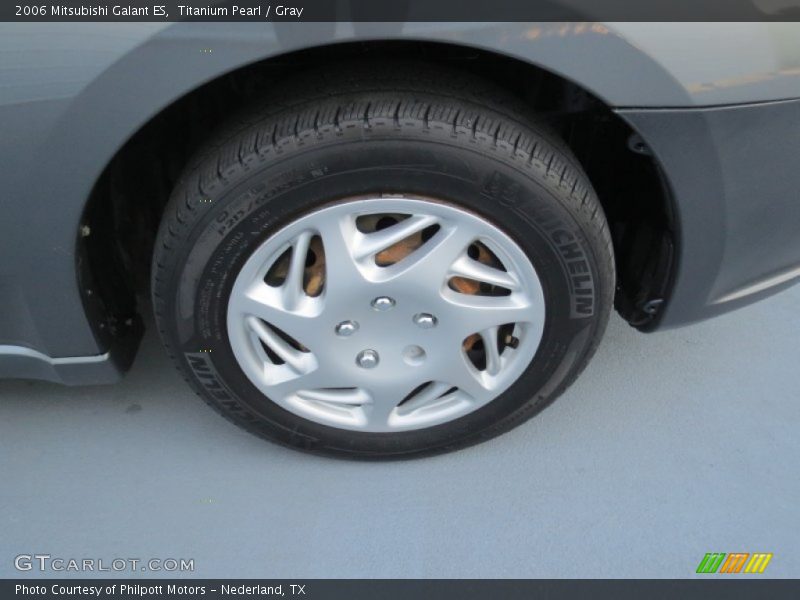 Titanium Pearl / Gray 2006 Mitsubishi Galant ES