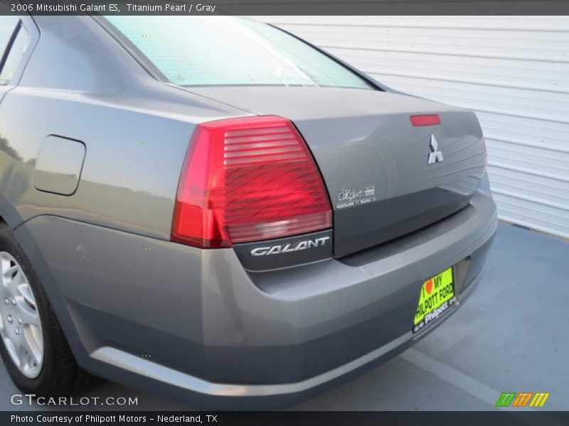 Titanium Pearl / Gray 2006 Mitsubishi Galant ES