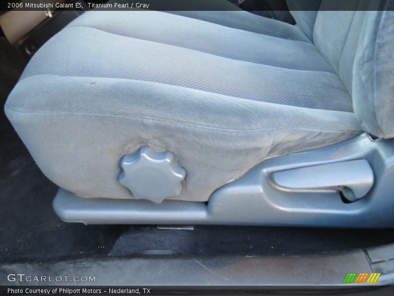 Titanium Pearl / Gray 2006 Mitsubishi Galant ES