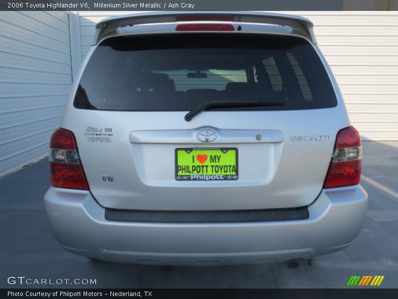 Millenium Silver Metallic / Ash Gray 2006 Toyota Highlander V6