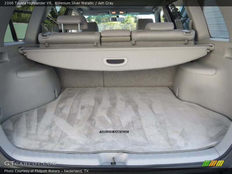 Millenium Silver Metallic / Ash Gray 2006 Toyota Highlander V6