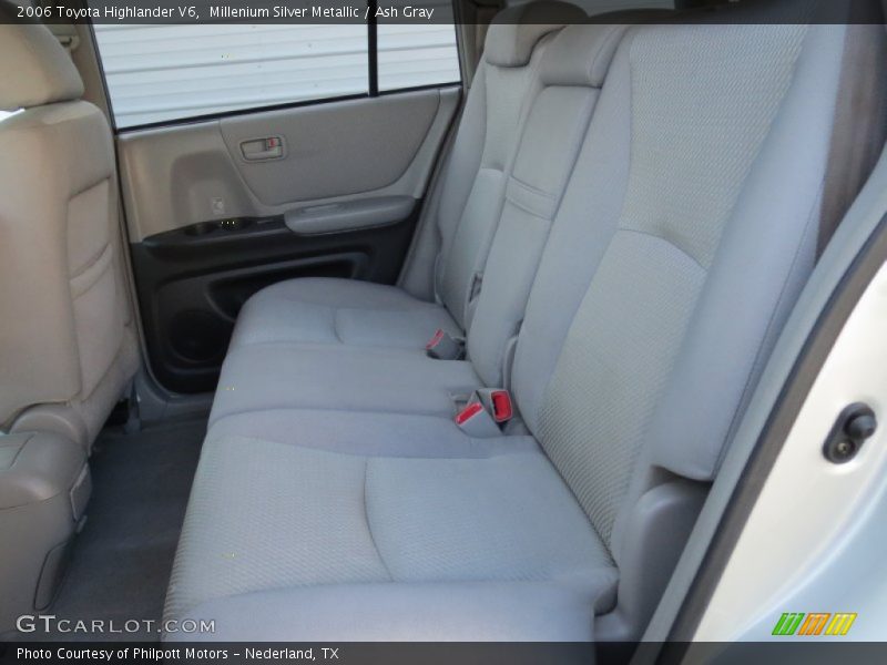 Millenium Silver Metallic / Ash Gray 2006 Toyota Highlander V6