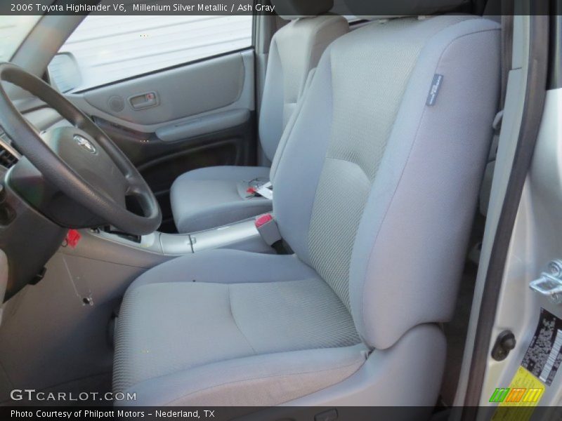 Millenium Silver Metallic / Ash Gray 2006 Toyota Highlander V6