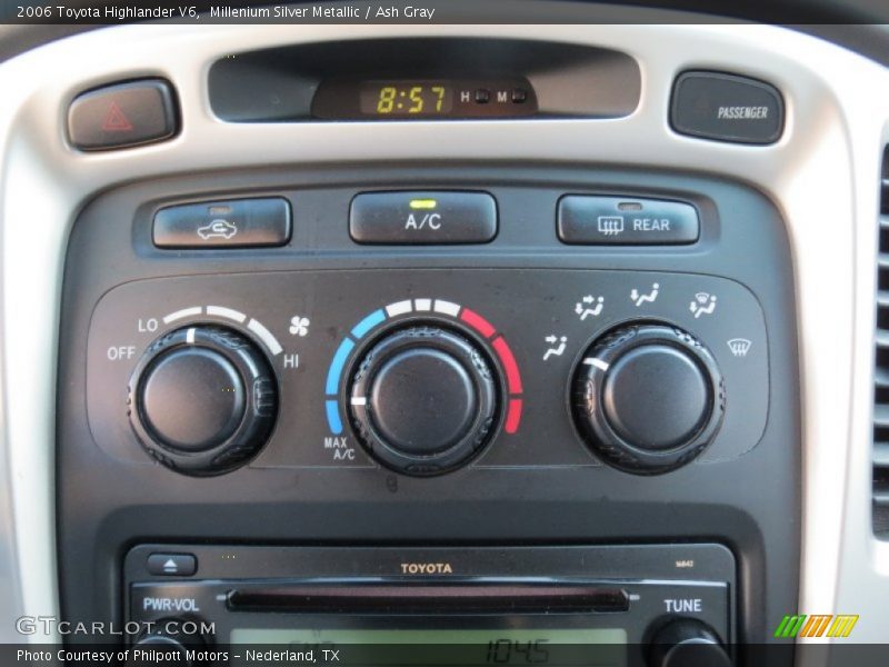 Millenium Silver Metallic / Ash Gray 2006 Toyota Highlander V6