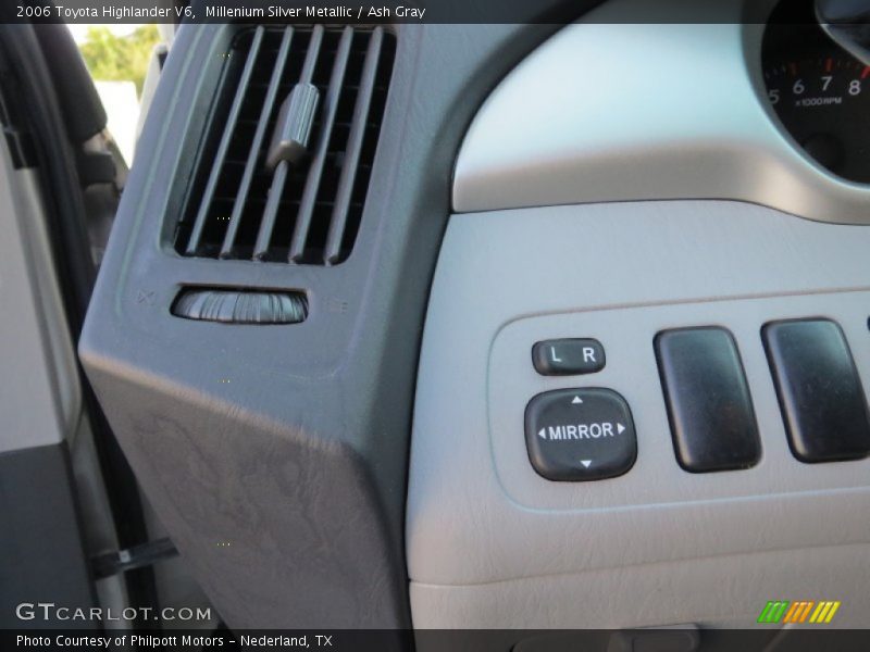 Millenium Silver Metallic / Ash Gray 2006 Toyota Highlander V6