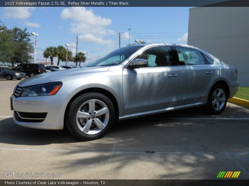 Reflex Silver Metallic / Titan Black 2013 Volkswagen Passat 2.5L SE