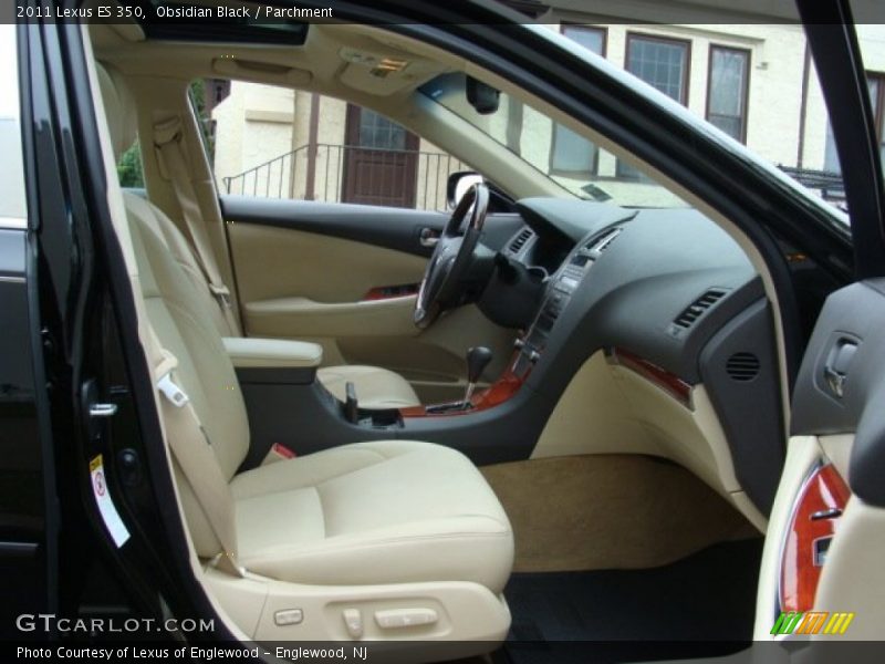 Obsidian Black / Parchment 2011 Lexus ES 350