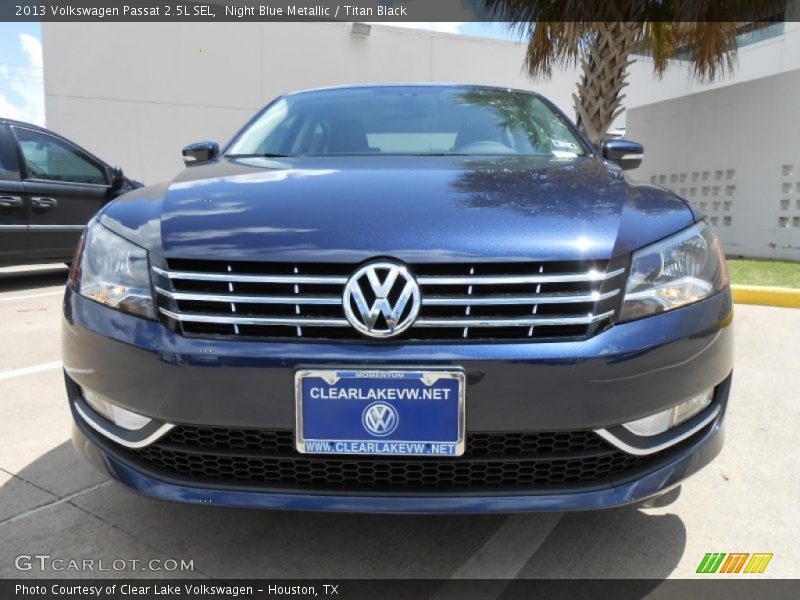 Night Blue Metallic / Titan Black 2013 Volkswagen Passat 2.5L SEL