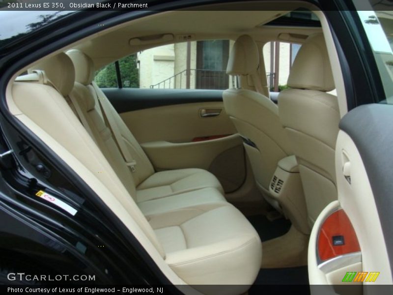 Obsidian Black / Parchment 2011 Lexus ES 350