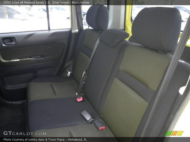Rear Seat of 2005 xB Release Series 2.0