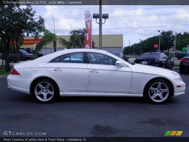 Arctic White / Cashmere 2009 Mercedes-Benz CLS 550