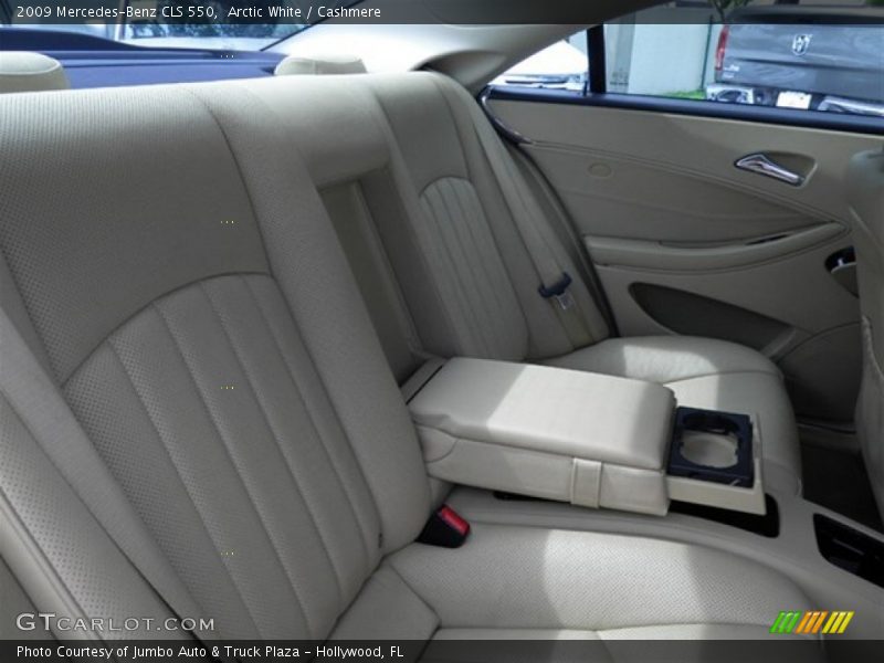 Arctic White / Cashmere 2009 Mercedes-Benz CLS 550